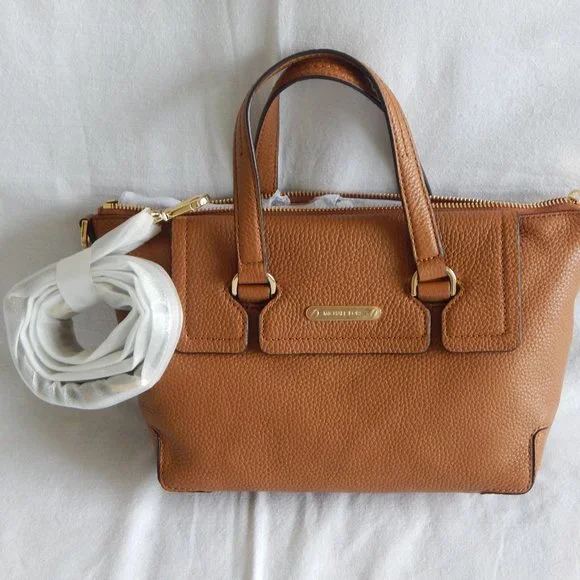 NWT MICHAEL KORS MACKENZE PEBBLED LEATHER TOP ZIP SATCHEL